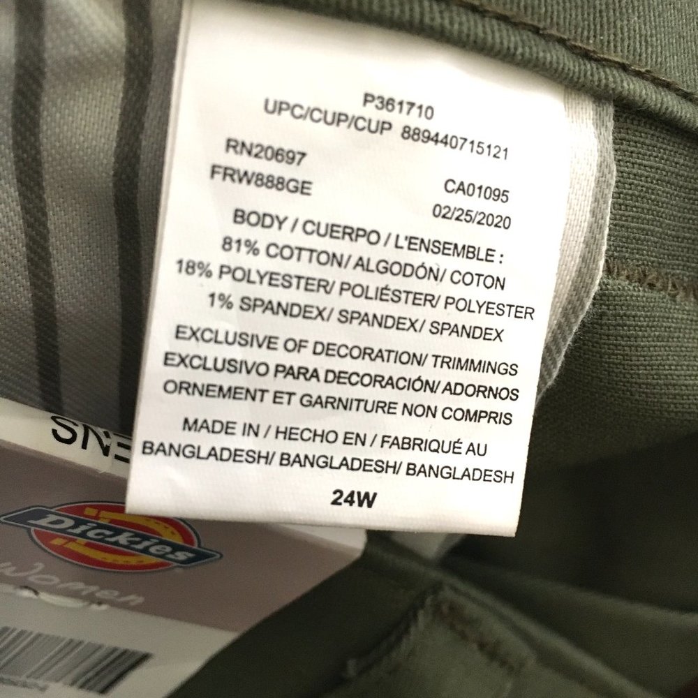 DICKIES  Stretch Relaxed Fit Khaki  Cargo Shorts Women's  Sz 24 NWT - Picture 11 of 14